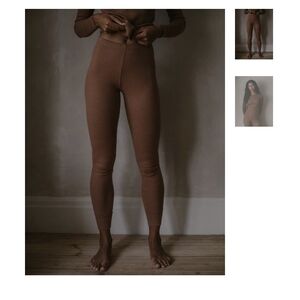 Brown Ribbed Leggings